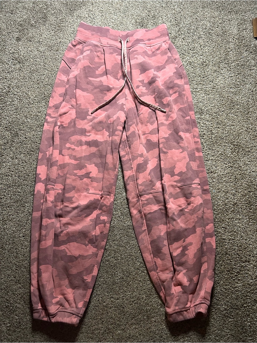 Lululemon joggers